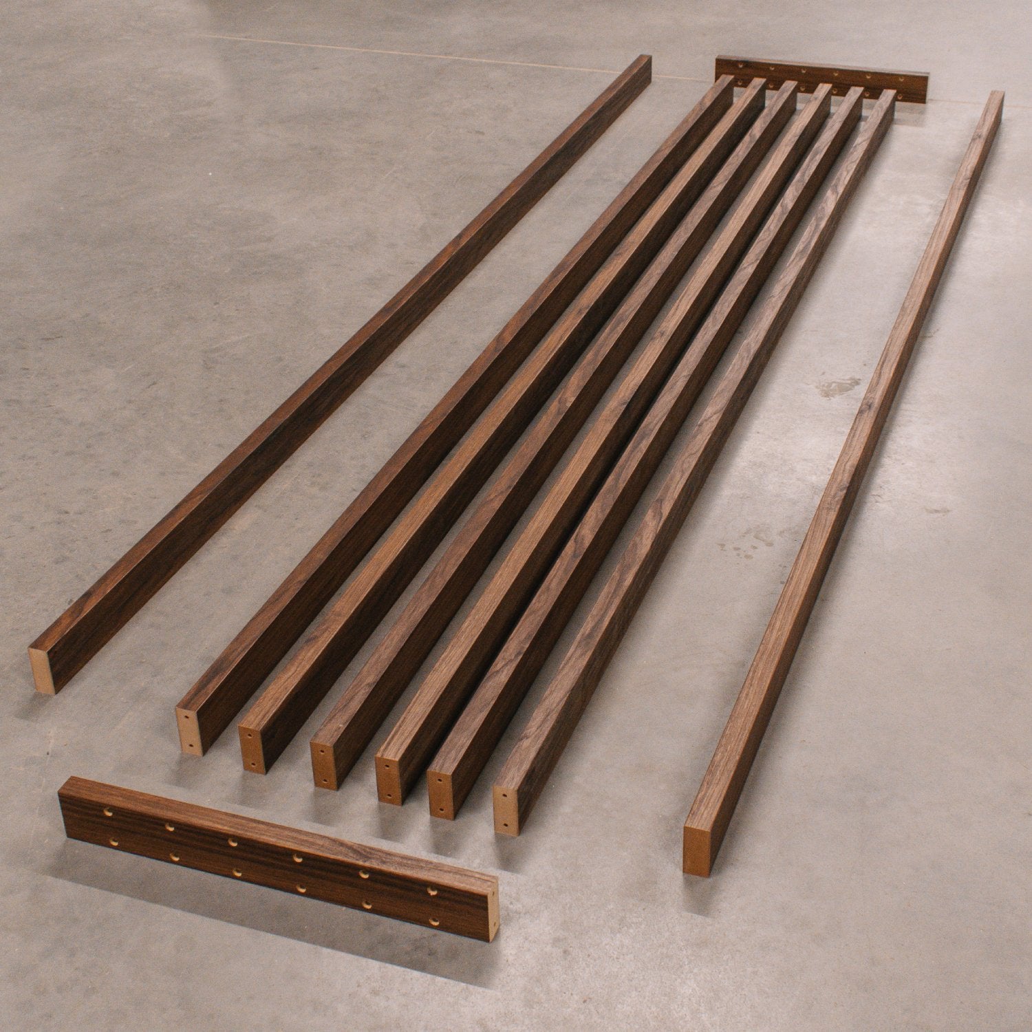 LAMELOVÁ STENA – HOTOVÁ SÚPRAVA - KLASICKÝ ORECH - LAMELE3D